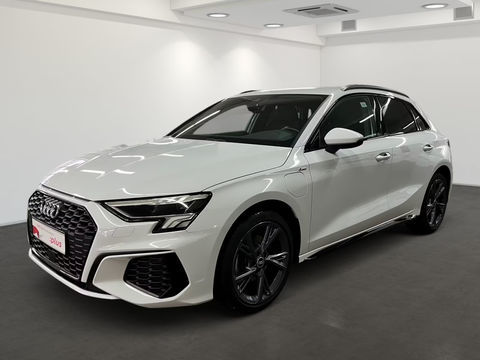 Audi A3 S line * Hybride rechargeable * DSG * Virtual Cockpit * CarP 2022 occasion Lyon 69006