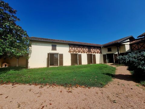   Prix en baisse ! A vendre Haute-Garonne (31) : Maison de village ind�pendante avec 5 chambres, garage et terrain de 2 700m2 Maison - 7 pi�ce(s) - 320 m�