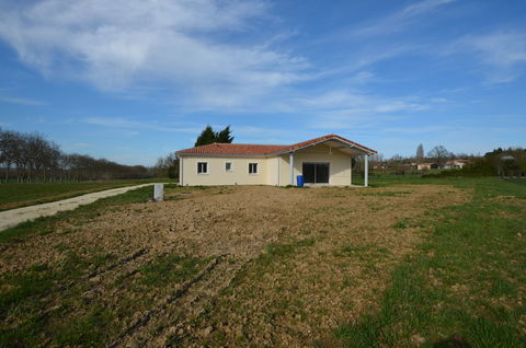   A vendre, Gers, secteur de Condom : Maison de plain-pied neuve, tr�s �conome, 4 chambres, garage et jardin de 2 851m�. Proche de Maison - 5 pi�ce(s) - 134 m�