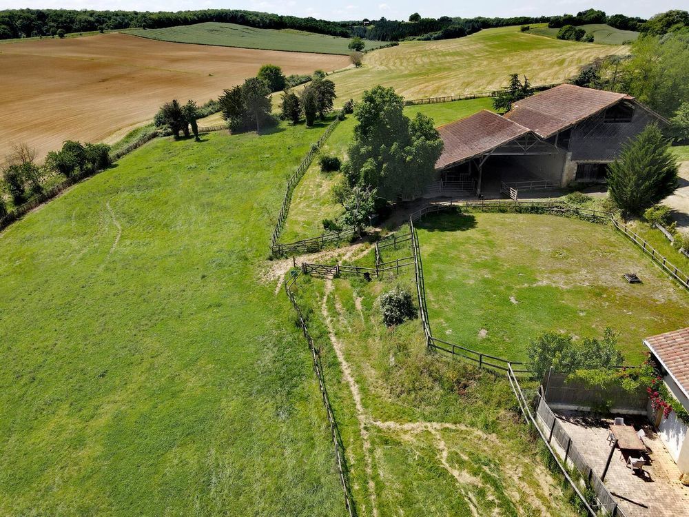 � vendre  Maison Montesquiou (32320)