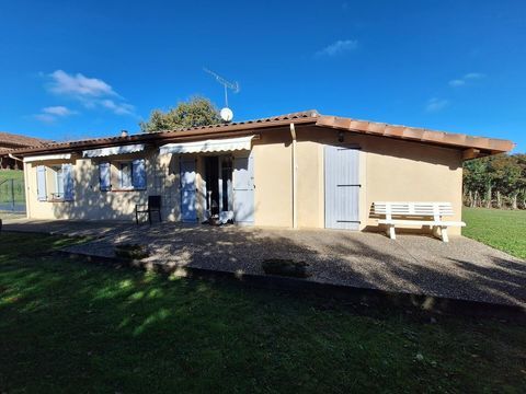   A vendre, Seissan, Gers : Jolie maison de plain-pied,  3 chambres, garage, jacuzzi/piscine th�rapeutique, jardin de 2 600m2 Maison - 5 pi�ce(s) - 109 m�