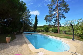  Maison � vendre 15 + pi�ces 438 m�