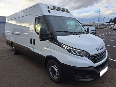 Iveco Daily 35S18 A8 180CV 3L FOURGON L4H2 11.7M3 2025 occasion Mions 69780