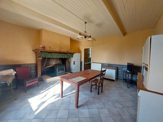  Maison � vendre 10 pi�ces 369 m�