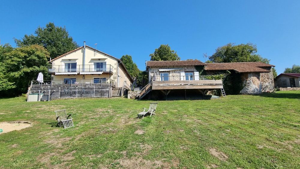 � vendre  Maison Abjat-sur-Bandiat (24300)