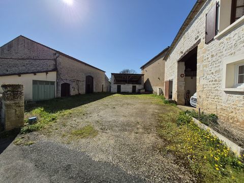   CHAZELLES Maison - 3 pi�ce(s) - 75 m�