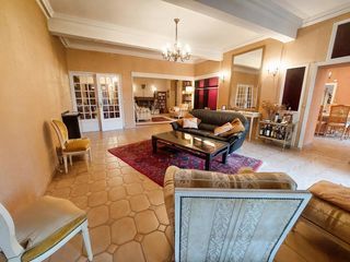  Maison � vendre 15 + pi�ces 430 m�