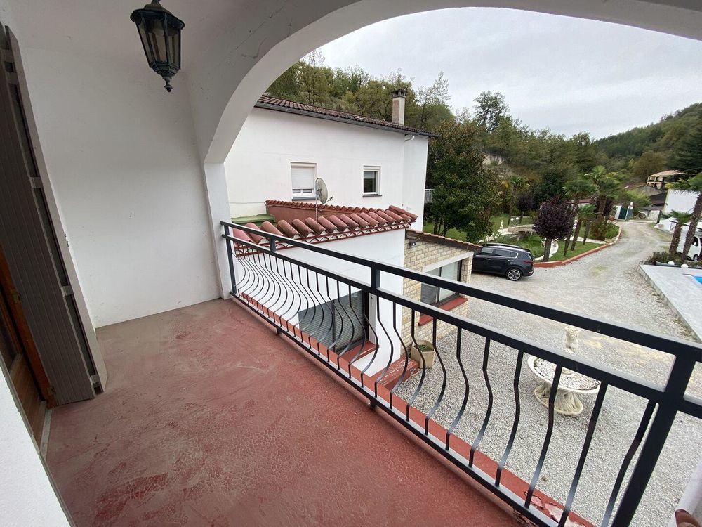 � vendre  Maison Cahors (46000)