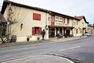  Appartement � vendre 14 pi�ces 585 m�