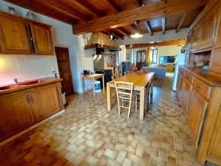  Maison � vendre 5 pi�ces 180 m�