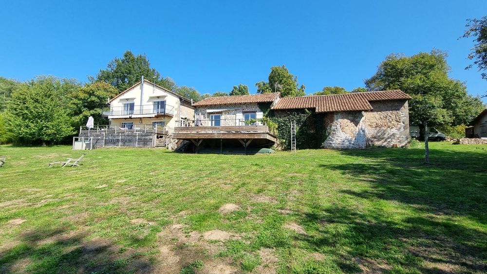 � vendre  Maison Abjat-sur-Bandiat (24300)