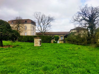  Maison � vendre 9 pi�ces 219 m�