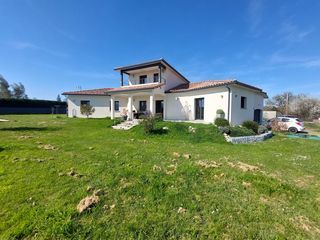  Maison � vendre 7 pi�ces 184 m�