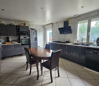  Maison � vendre 10 pi�ces 200 m�