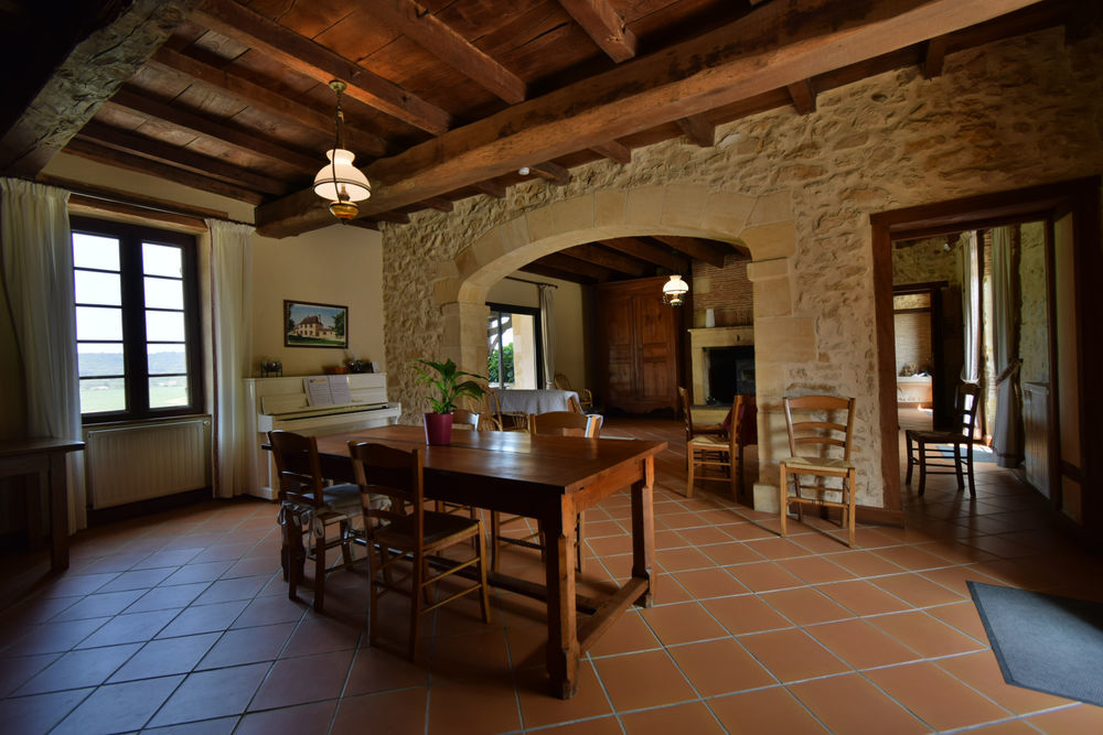 � vendre  Propri�t�/ch�teau Bergerac (24100)