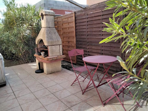   MAISON � VENDRE  --  PORT LA NOUVELLE. 11210 Propri�t�/ch�teau - 4 pi�ce(s) - 81 m�