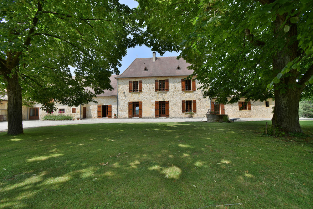 � vendre  Propri�t�/ch�teau Bergerac (24100)