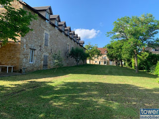  Propri�t�/ch�teau � vendre 15 + pi�ces 830 m�