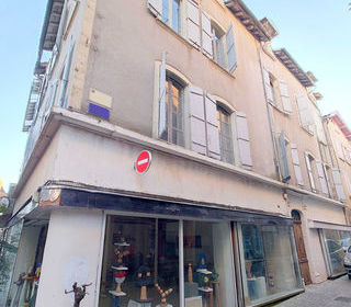  Maison � vendre 14 pi�ces 380 m�