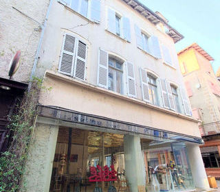  Maison � vendre 14 pi�ces 380 m�