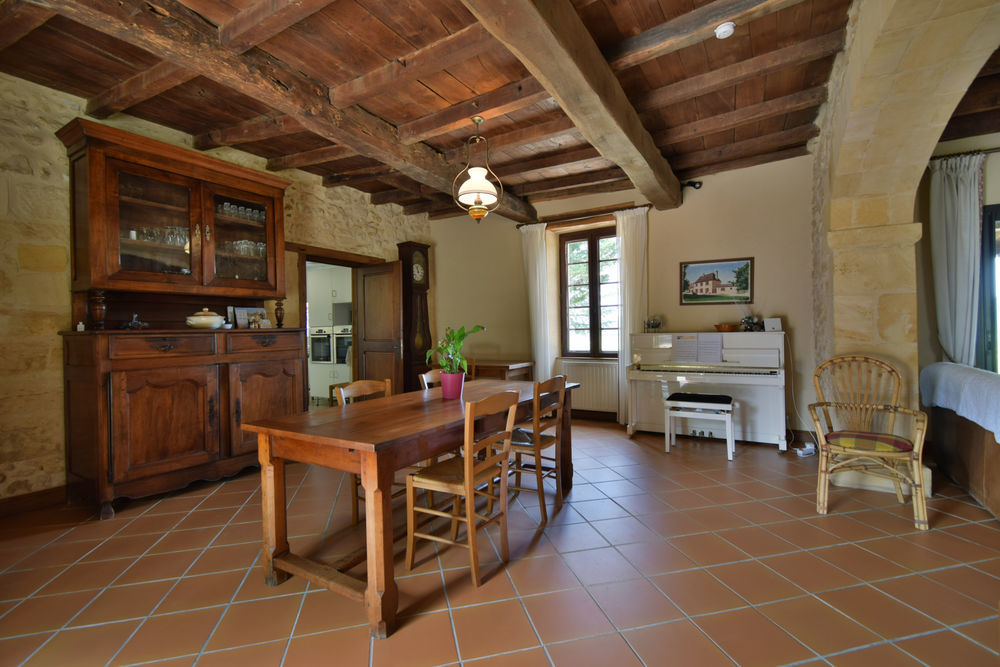 � vendre  Propri�t�/ch�teau Bergerac (24100)