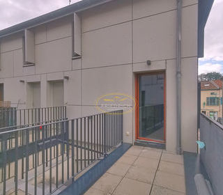  Appartement � louer 3 pi�ces 93 m�