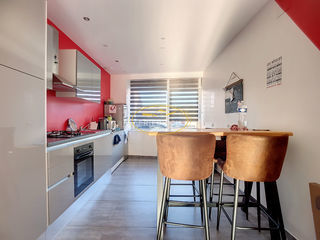  Appartement � louer 4 pi�ces 153 m� Demange aux eaux