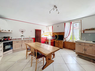  Maison � vendre 7 pi�ces 276 m�