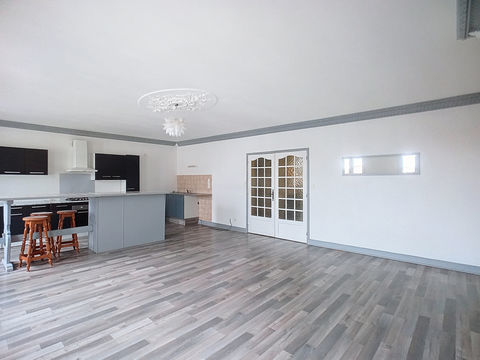   APPARTEMENT TYPE F4 CENTRE VILLE Appartement - 4 pi�ce(s) - 97 m�