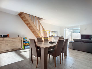  Appartement � louer 4 pi�ces 153 m� Demange aux eaux