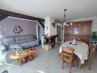  Maison � vendre 8 pi�ces 215 m�