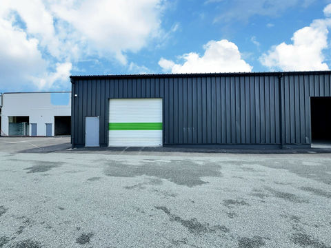 A LOUER ENTREP&Ocirc;T DE 230M2 &Agrave; MONTLU&Ccedil;ON 1350 03100 Montlucon