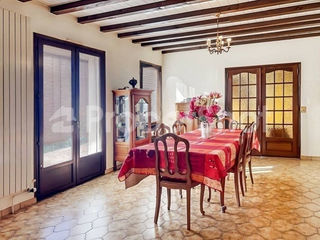  Maison � vendre 10 pi�ces 250 m�