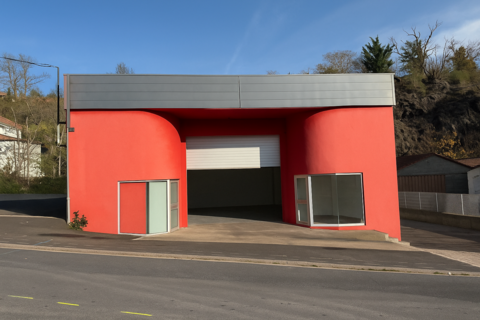 LOCAL COMMERCIAL / D'ACTIVIT&Eacute; 400m2 &agrave; BEAUMONT  63110 848000 63110 Beaumont