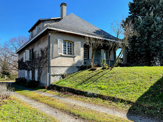  Maison � vendre 10 pi�ces 240 m�