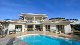  Maison � vendre 7 pi�ces 212 m�