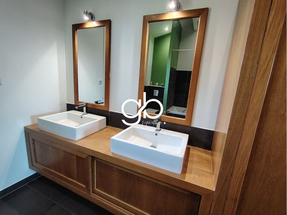 � vendre  Maison Uz�s (30700)