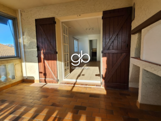  Maison � vendre 9 pi�ces 220 m�