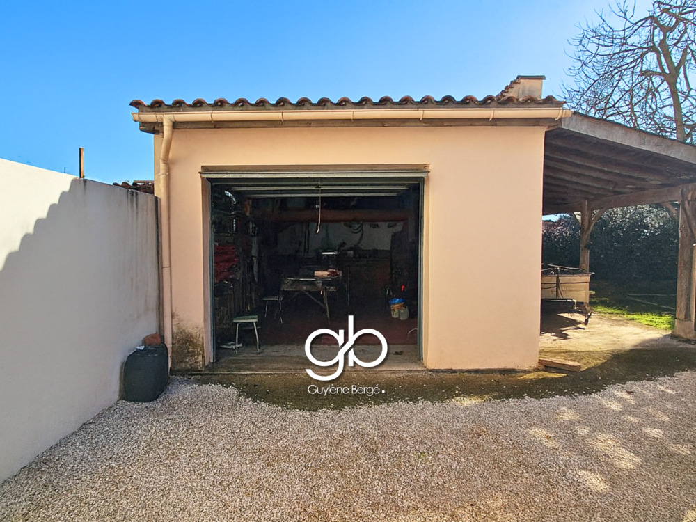 � vendre  Maison P�rols (34470)