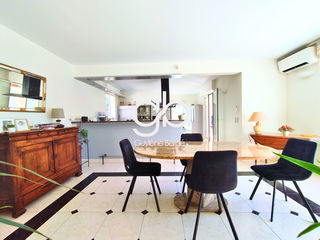  Maison � vendre 6 pi�ces 220 m�