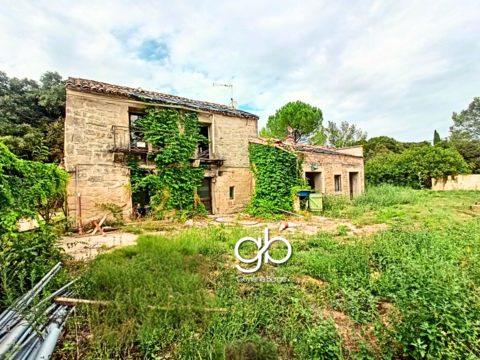   Maison � r�nover - Potentiel 160 m2 - Terrain 1100 m2 - Sussargues Maison - 4 pi�ce(s) - 150 m�