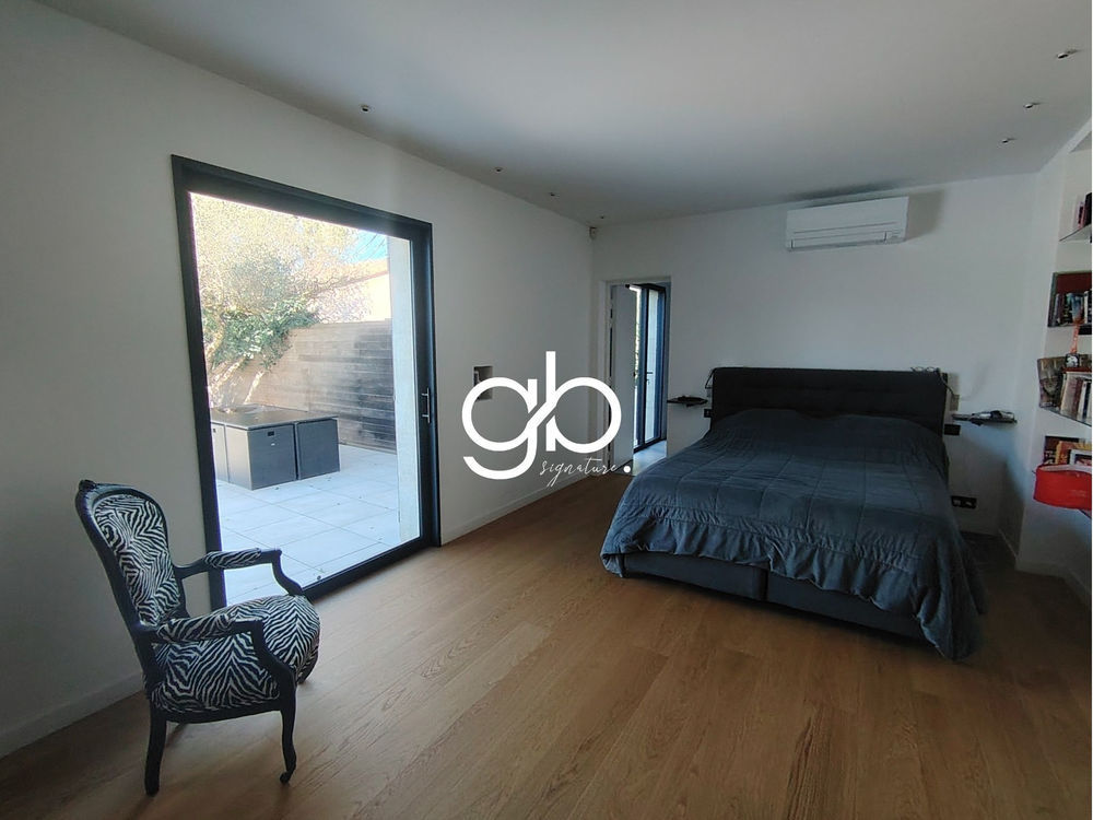 � vendre  Maison Uz�s (30700)