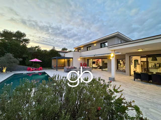  Maison � vendre 6 pi�ces 325 m�