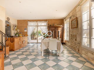  Maison � vendre 8 pi�ces 283 m�