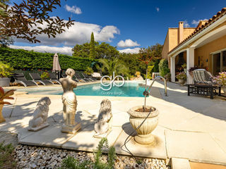  Maison � vendre 6 pi�ces 225 m�