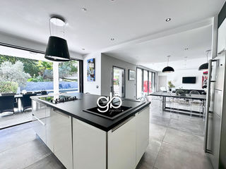  Maison � vendre 6 pi�ces 325 m�