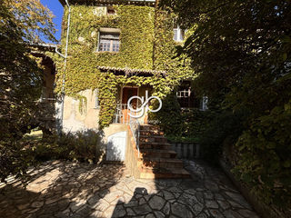  Maison � vendre 9 pi�ces 208 m�