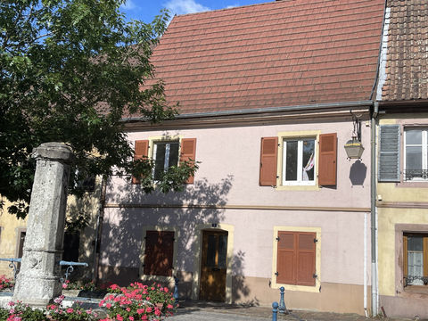   MAISON / APPARTEMENT / Proche commodit�s Maison - 4 pi�ce(s) - 90 m�