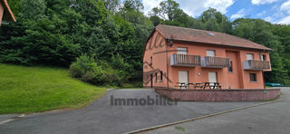  Immeuble � vendre 890 m�