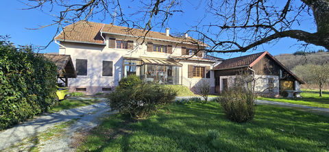   MAISONS BI-FAMILLE EN PLEINE NATURE Maison - 11 pi�ce(s) - 242 m�